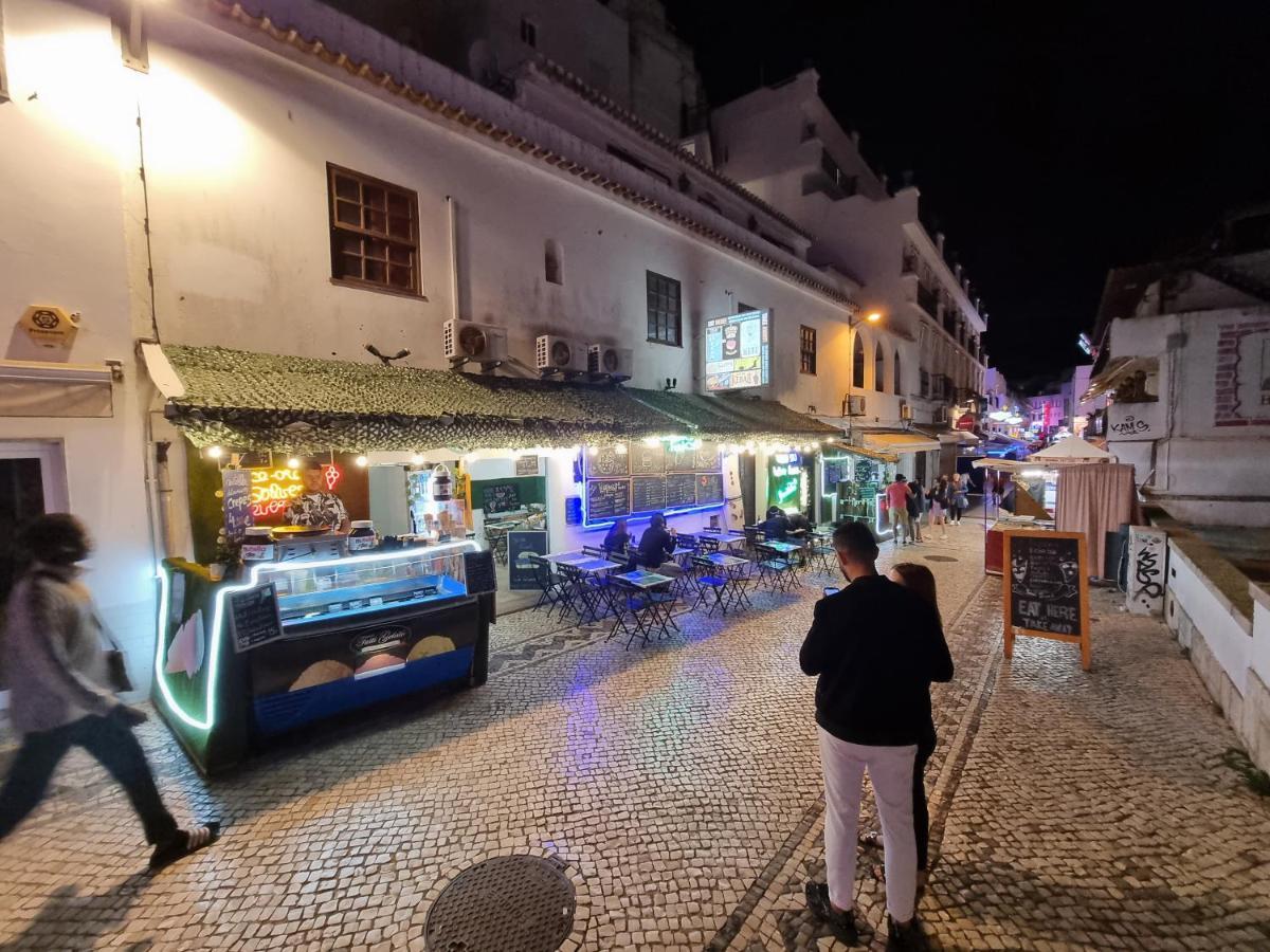 Wonder Charm Guesthouse Albufeira Exterior foto