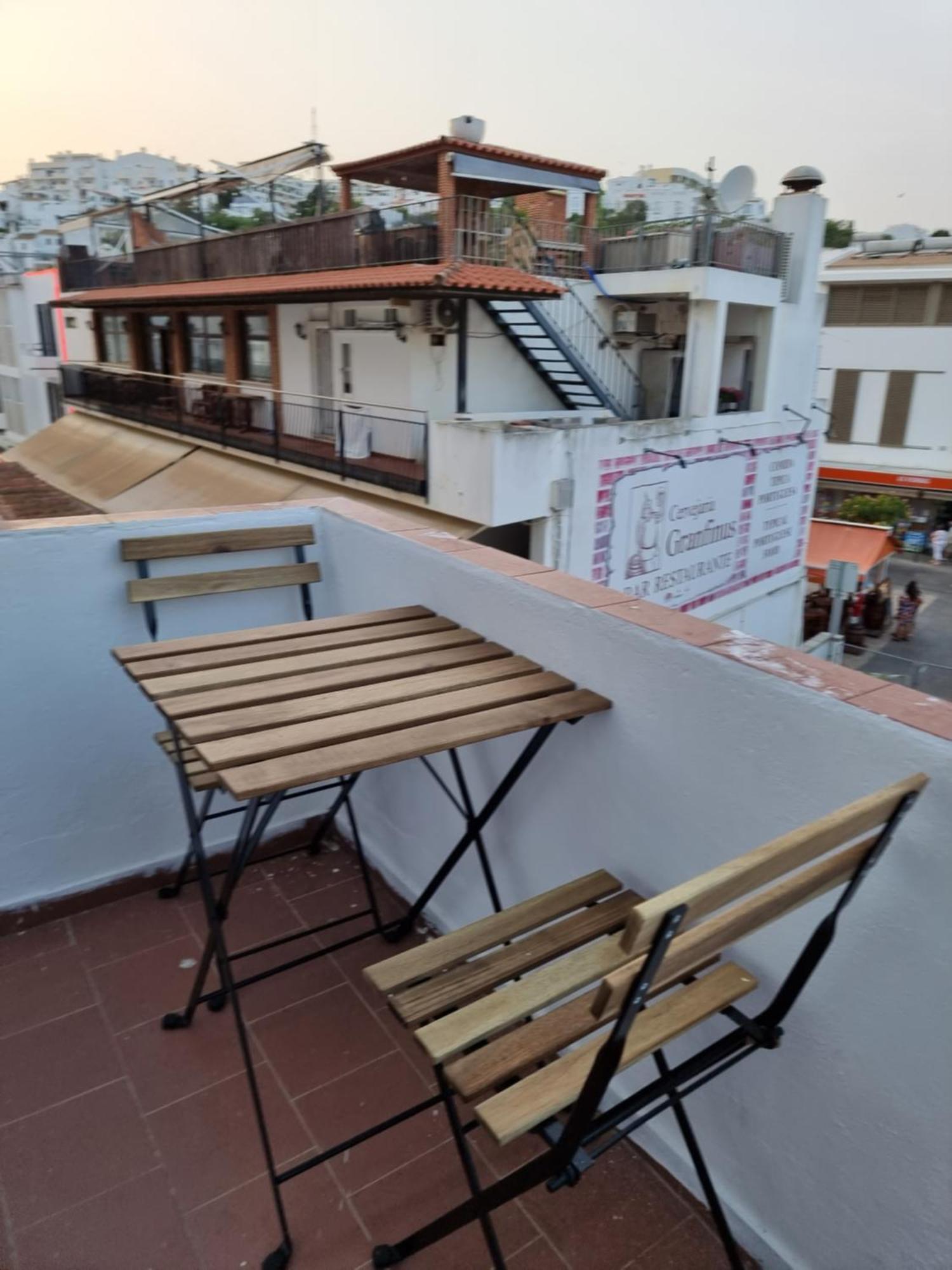 Wonder Charm Guesthouse Albufeira Zimmer foto