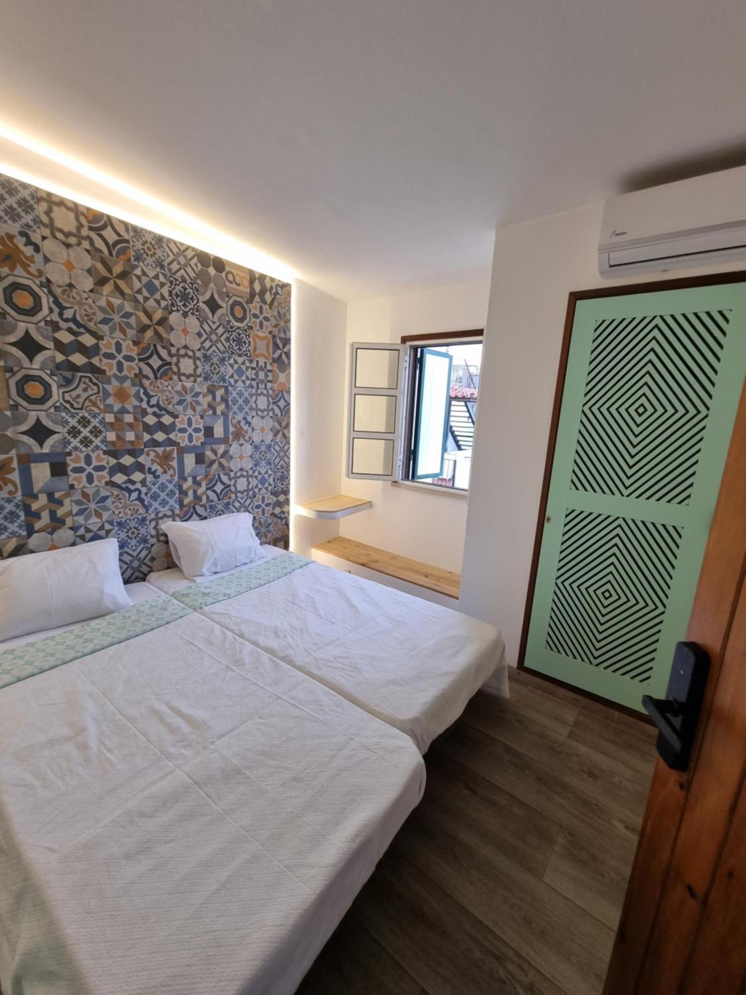 Wonder Charm Guesthouse Albufeira Zimmer foto